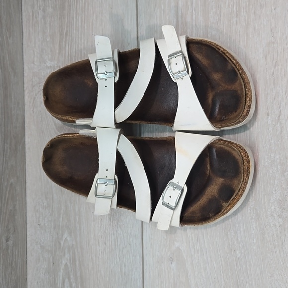 Birki's by Birkenstock Women Sandals Flats shoes sz 38/7 Narrow - Picture 3 of 14